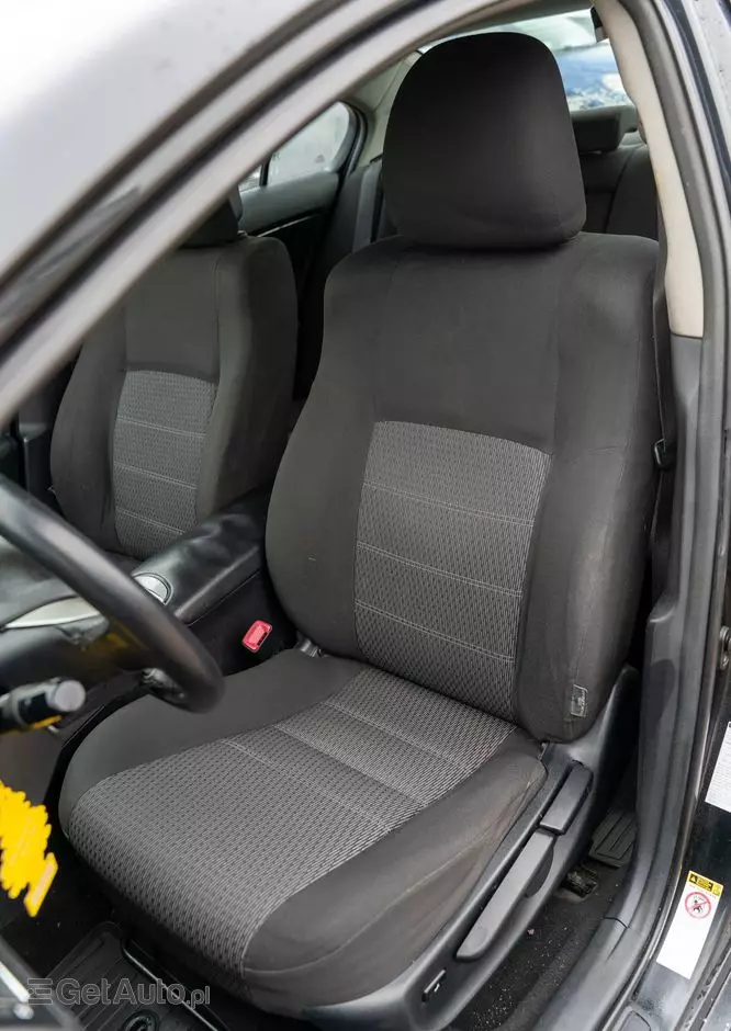 TOYOTA Avensis 1.8 Comfort