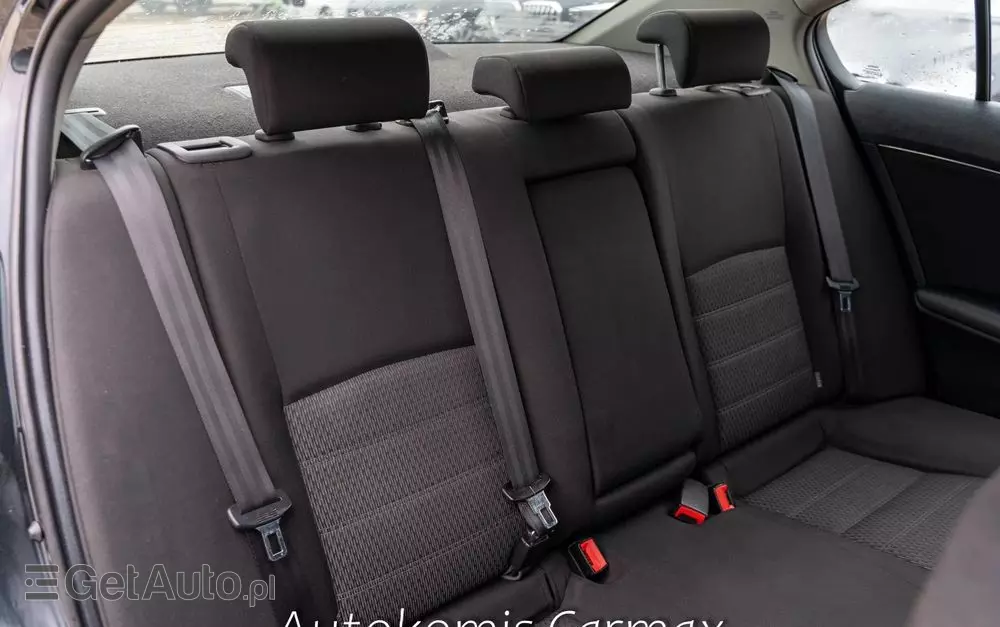 TOYOTA Avensis 1.8 Comfort