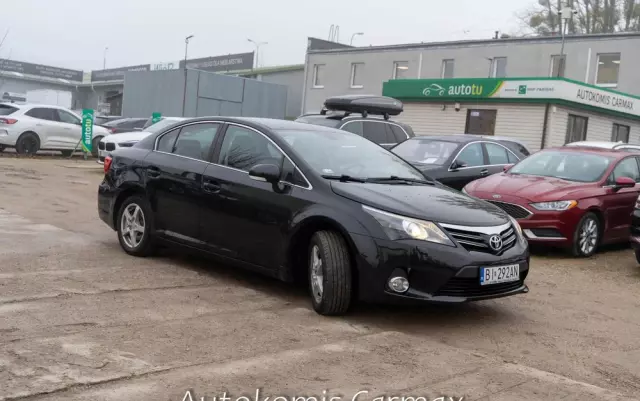 TOYOTA Avensis 1.8 Comfort