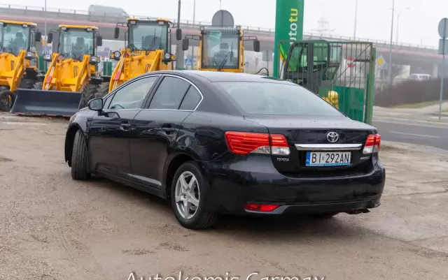 TOYOTA Avensis 1.8 Comfort