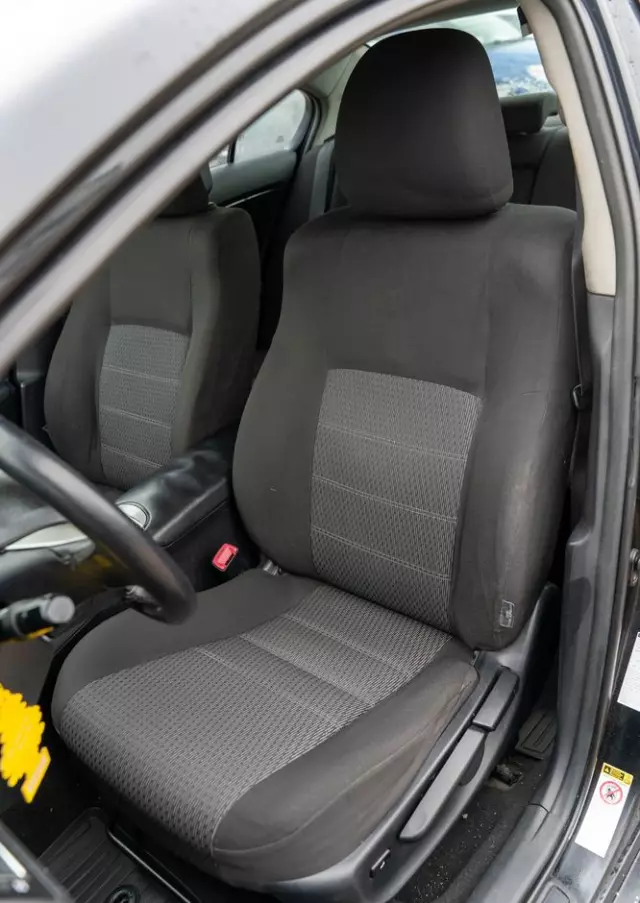 TOYOTA Avensis 1.8 Comfort