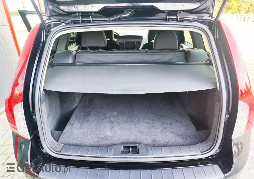 VOLVO V50 2.0D Kinetic