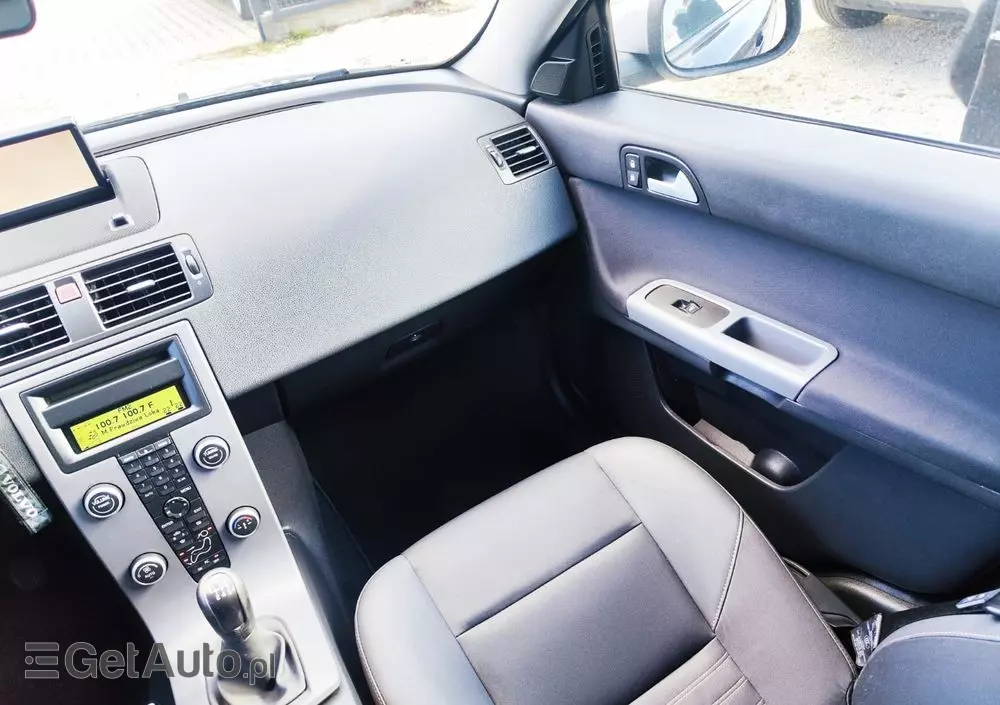 VOLVO V50 2.0D Kinetic