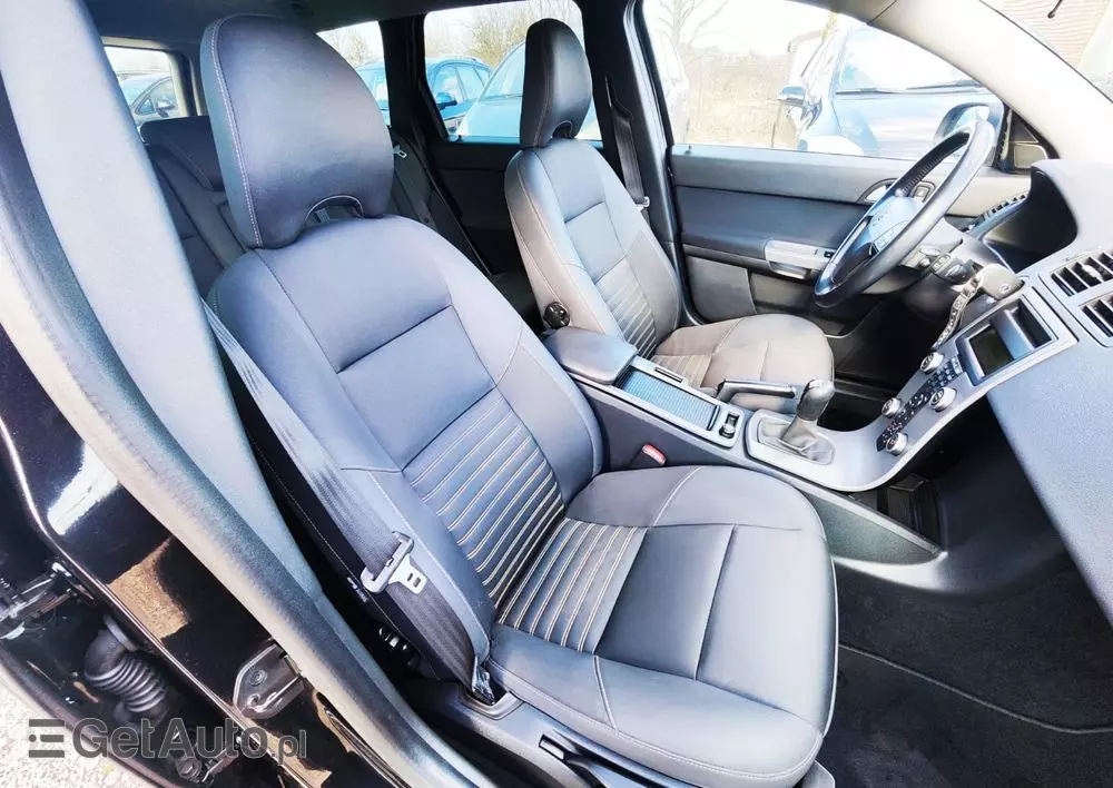 VOLVO V50 2.0D Kinetic