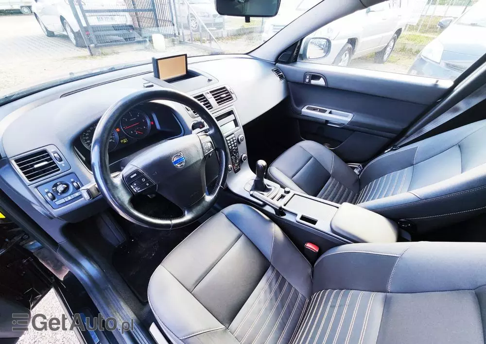 VOLVO V50 2.0D Kinetic