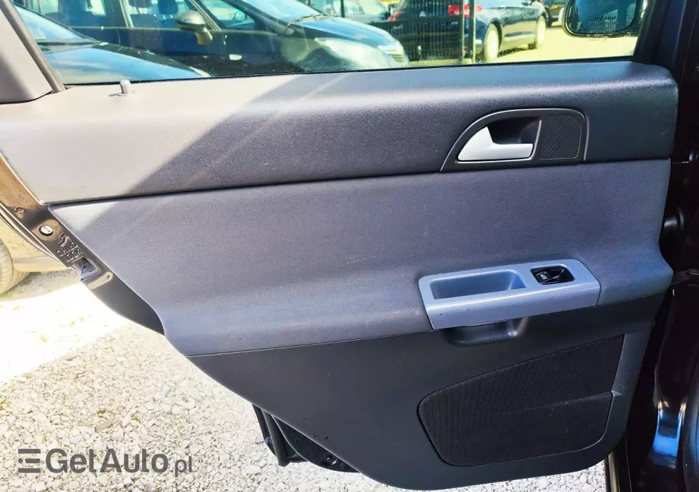 VOLVO V50 2.0D Kinetic