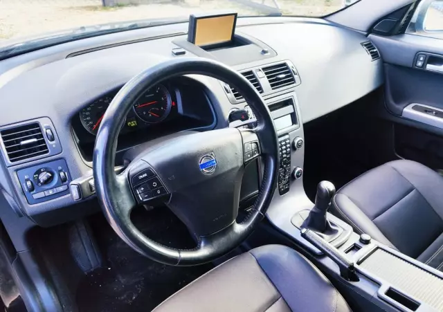 VOLVO V50 2.0D Kinetic