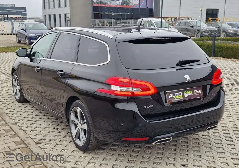 PEUGEOT 308 