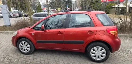 SUZUKI SX4 