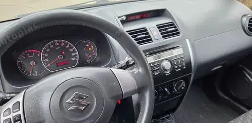 SUZUKI SX4 