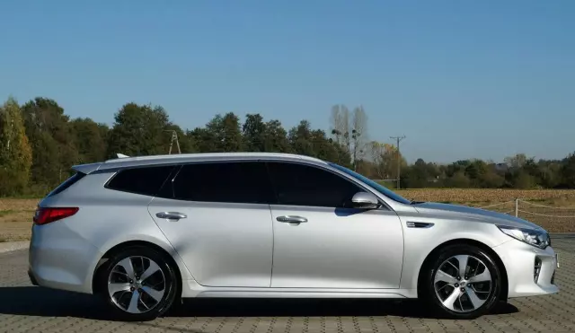 KIA Optima 