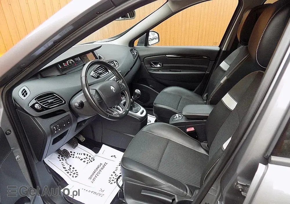 RENAULT Grand Scenic Energy TCe 115 S&S LIMITED