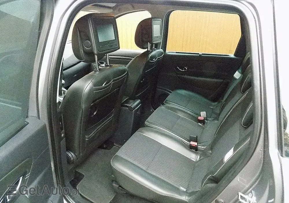 RENAULT Grand Scenic Energy TCe 115 S&S LIMITED