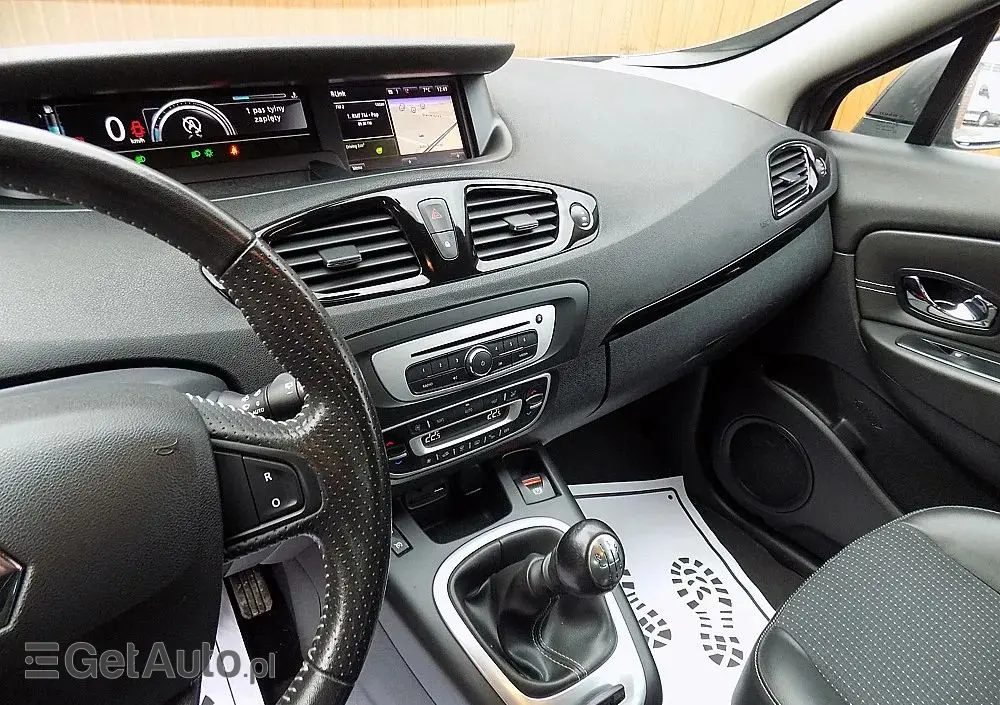 RENAULT Grand Scenic Energy TCe 115 S&S LIMITED