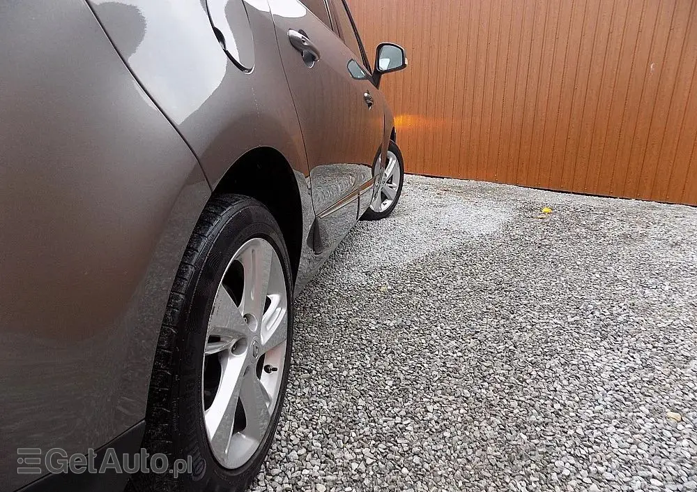 RENAULT Grand Scenic Energy TCe 115 S&S LIMITED