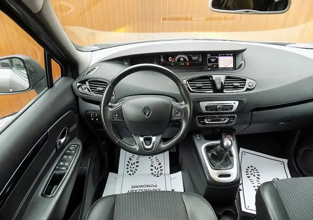 RENAULT Grand Scenic Energy TCe 115 S&S LIMITED