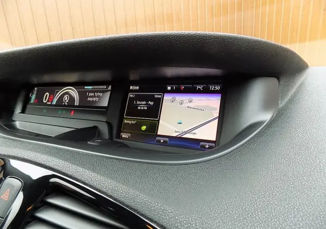 RENAULT Grand Scenic Energy TCe 115 S&S LIMITED