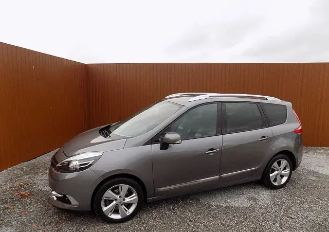 RENAULT Grand Scenic Energy TCe 115 S&S LIMITED