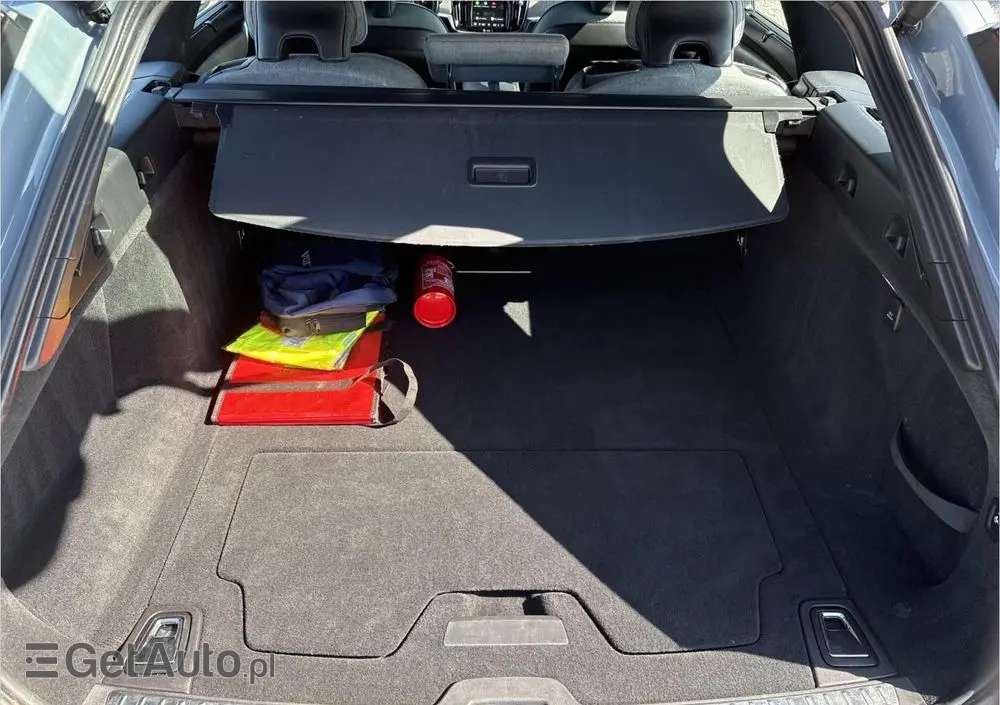 VOLVO V90 D5 AWD Inscription