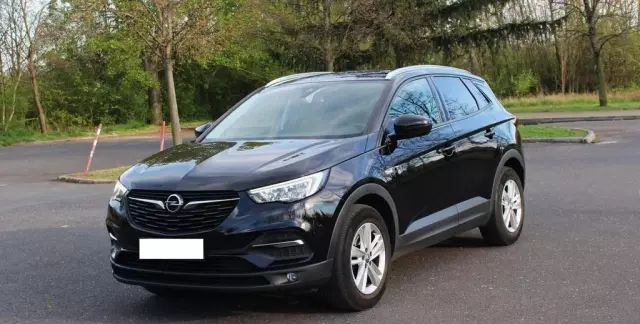 OPEL Grandland 