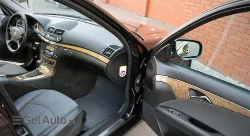 MERCEDES-BENZ Klasa E 