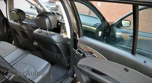 MERCEDES-BENZ Klasa E 