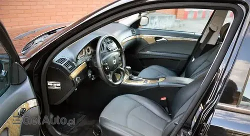 MERCEDES-BENZ Klasa E 