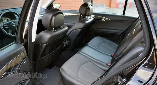 MERCEDES-BENZ Klasa E 