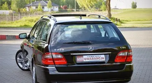 MERCEDES-BENZ Klasa E 