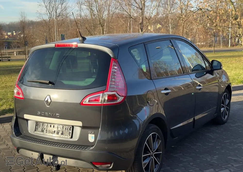 RENAULT Scenic DCi 130 FAP Bose Edition