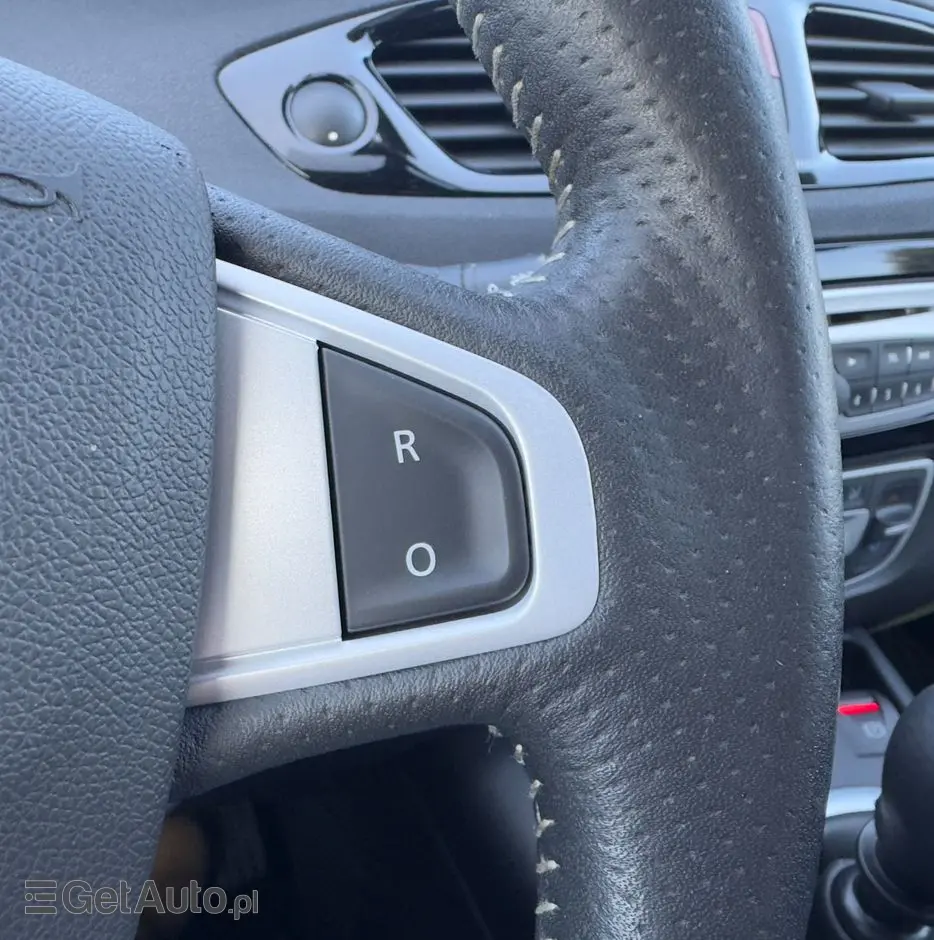 RENAULT Scenic DCi 130 FAP Bose Edition