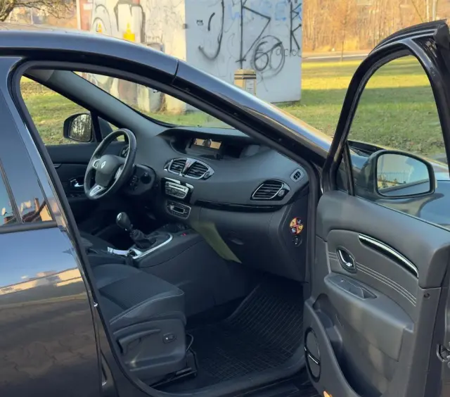 RENAULT Scenic DCi 130 FAP Bose Edition