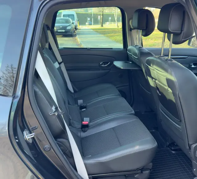 RENAULT Scenic DCi 130 FAP Bose Edition