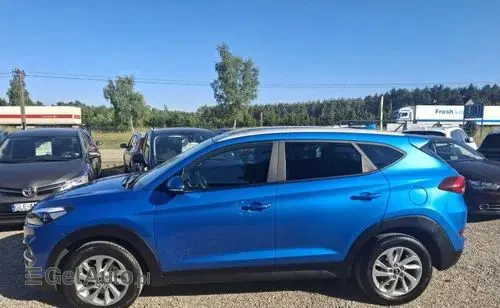 HYUNDAI Tucson 