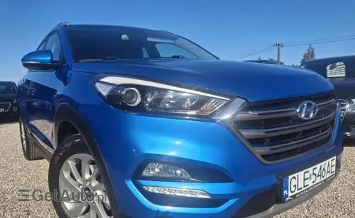 HYUNDAI Tucson 