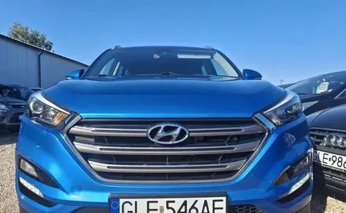 HYUNDAI Tucson 