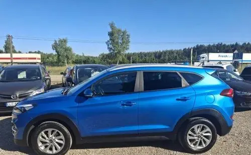 HYUNDAI Tucson 
