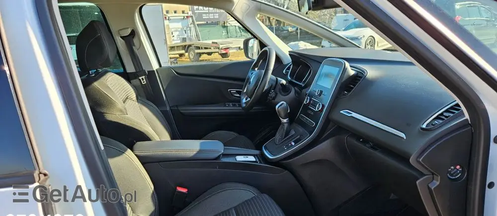 RENAULT Scenic BLUE dCi 120 EDC BUSINESS EDITION