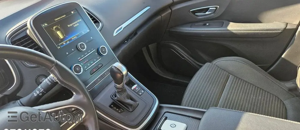 RENAULT Scenic BLUE dCi 120 EDC BUSINESS EDITION