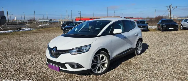 RENAULT Scenic BLUE dCi 120 EDC BUSINESS EDITION