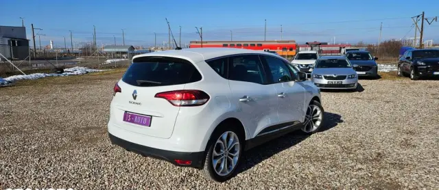 RENAULT Scenic BLUE dCi 120 EDC BUSINESS EDITION