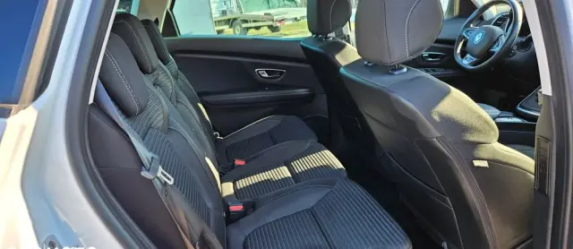 RENAULT Scenic BLUE dCi 120 EDC BUSINESS EDITION