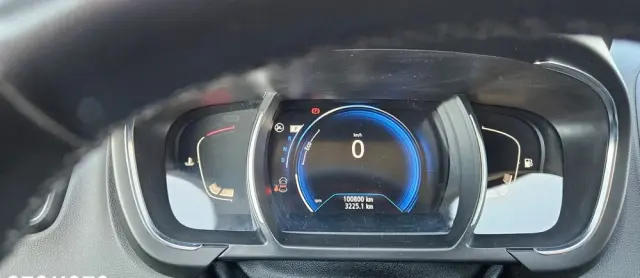 RENAULT Scenic BLUE dCi 120 EDC BUSINESS EDITION