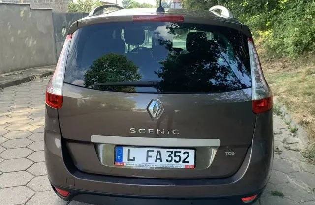 RENAULT Scenic 