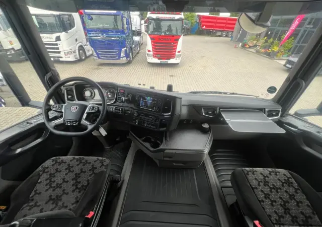 SCANIA R500 2020 cała na poduszce z hydrauliką z Niemiec kontrakt serwisowy ASO 