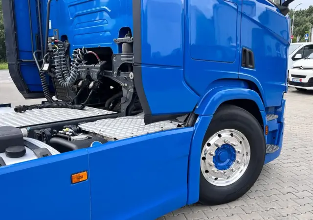 SCANIA R500 2020 cała na poduszce z hydrauliką z Niemiec kontrakt serwisowy ASO 