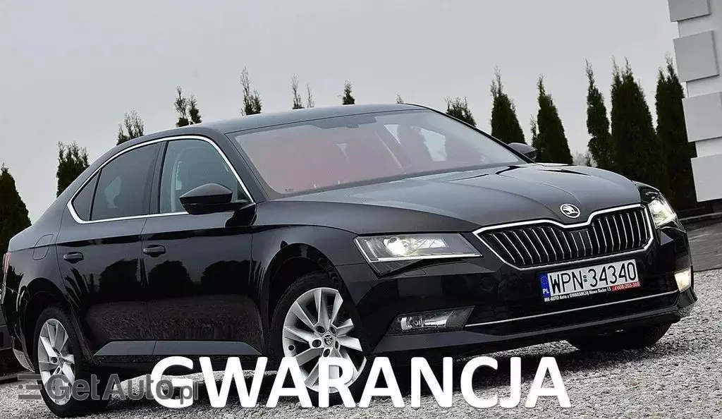 SKODA Superb 