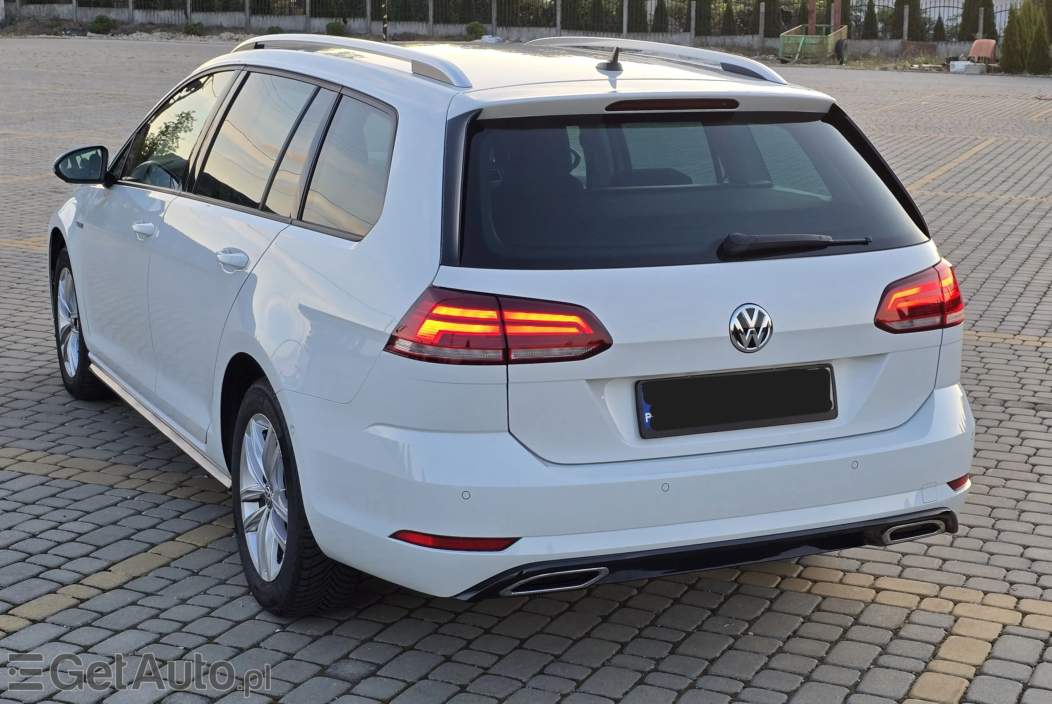 VOLKSWAGEN Golf Comfortline BMT DSG