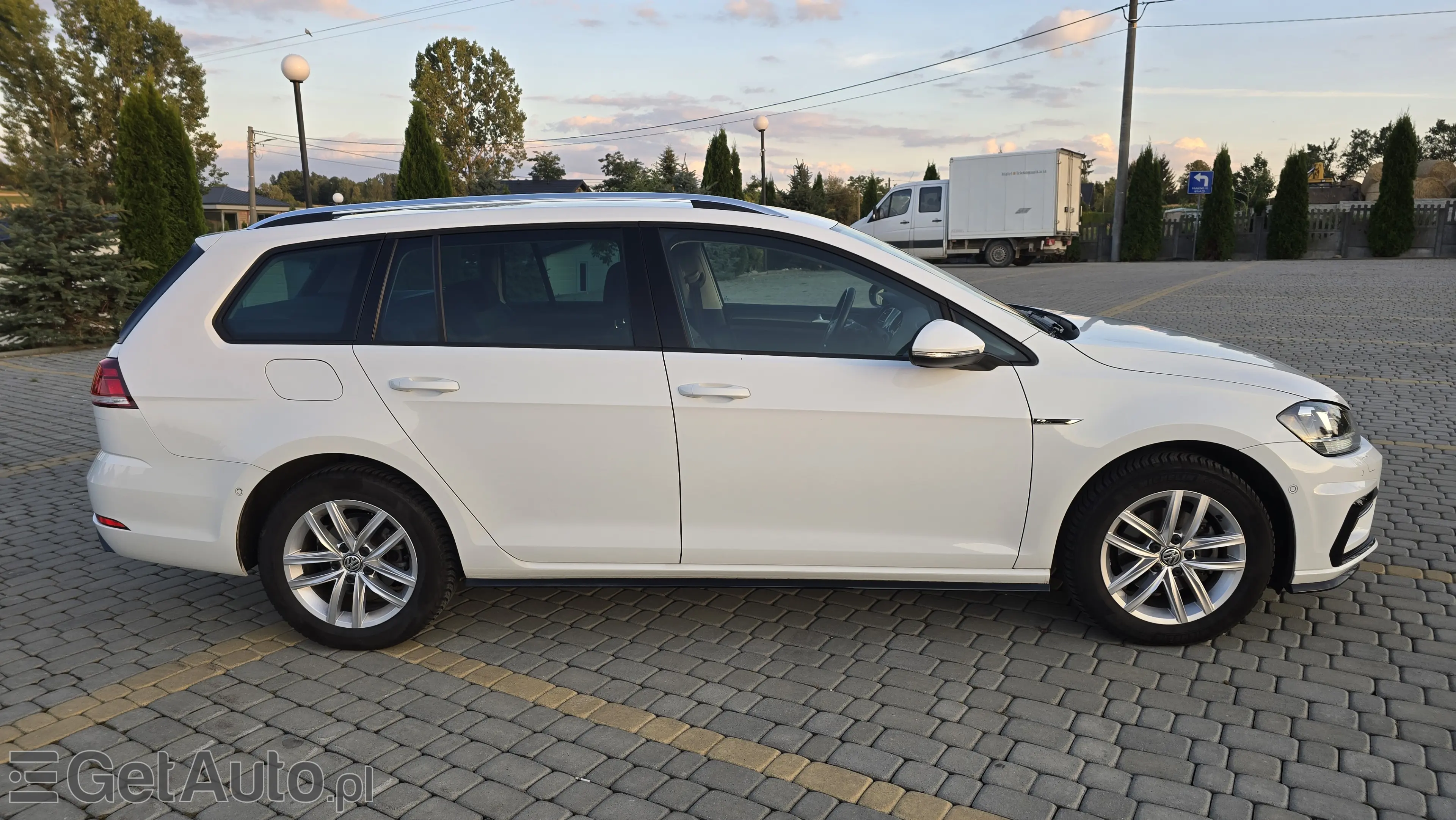 VOLKSWAGEN Golf Comfortline BMT DSG