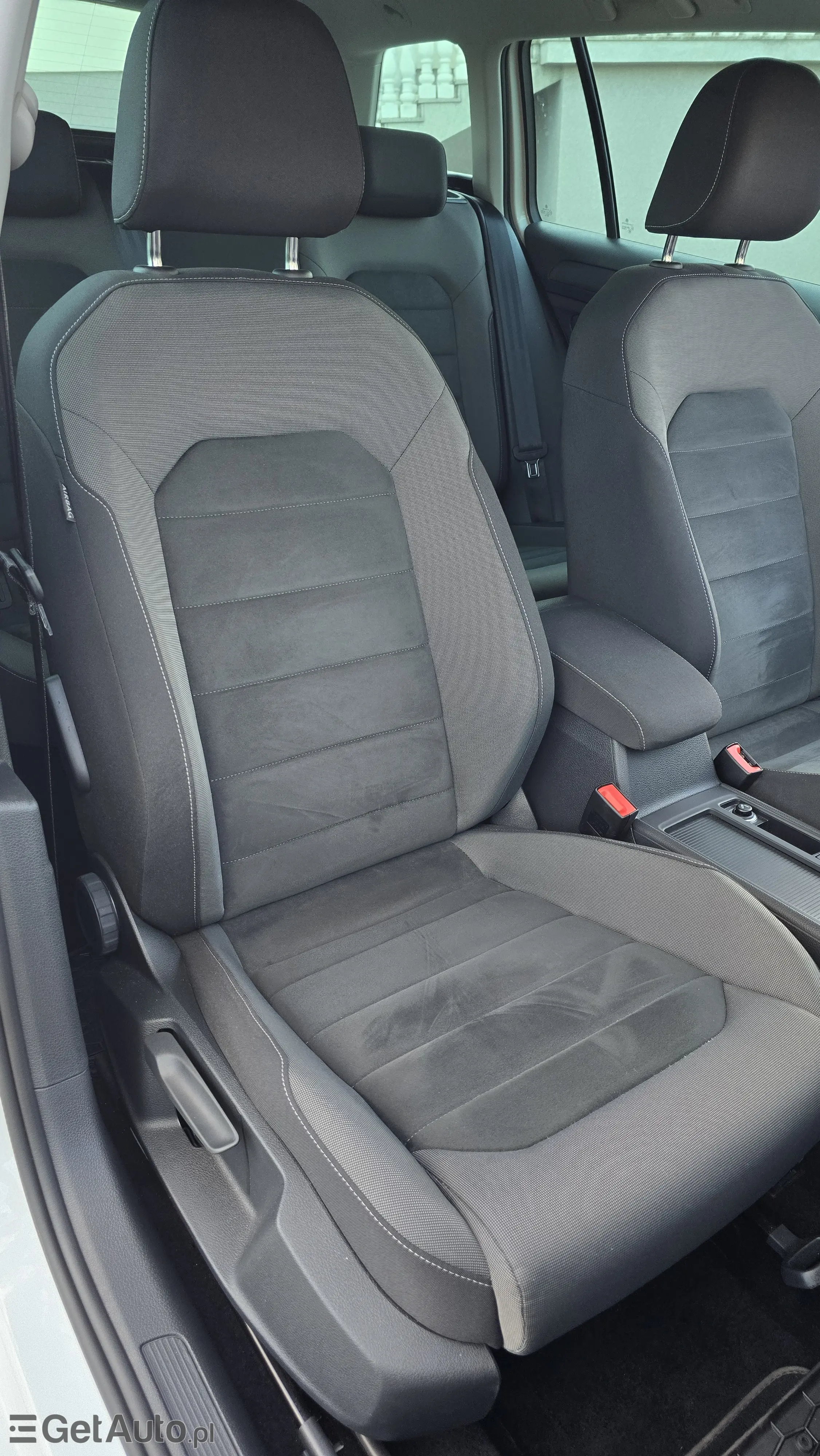 VOLKSWAGEN Golf Comfortline BMT DSG